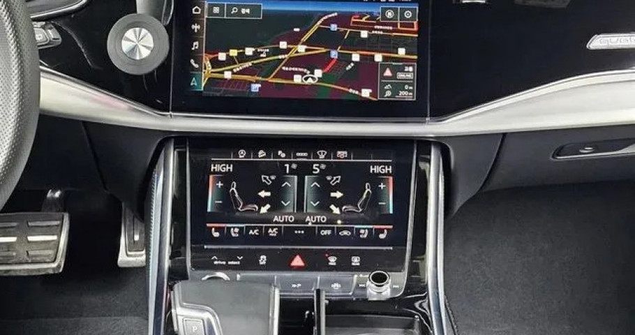 Audi Q8 