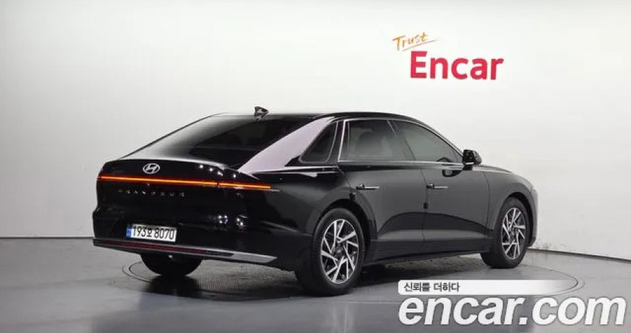Hyundai Grandeur 