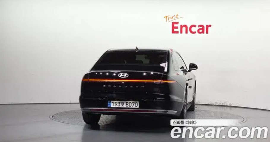 Hyundai Grandeur 
