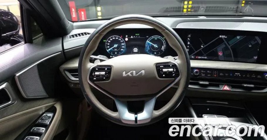 Kia K8 