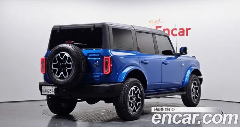 Ford Bronco 