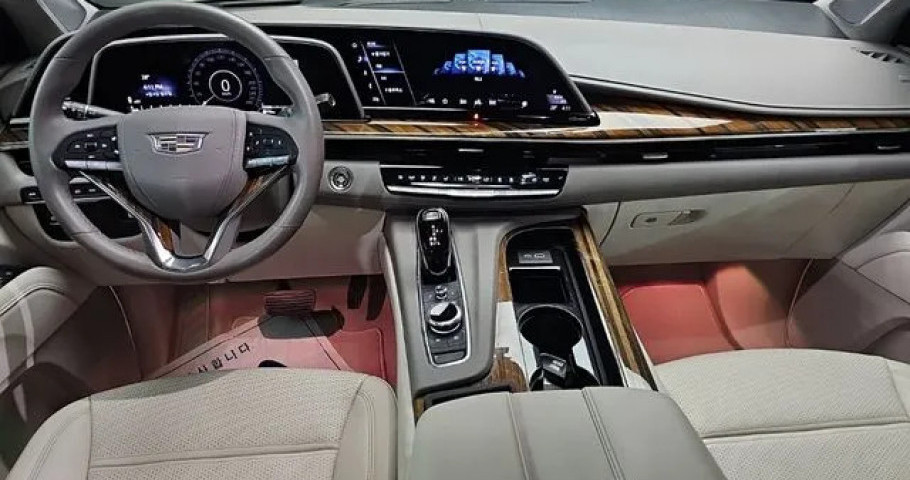 Cadillac Escalade 