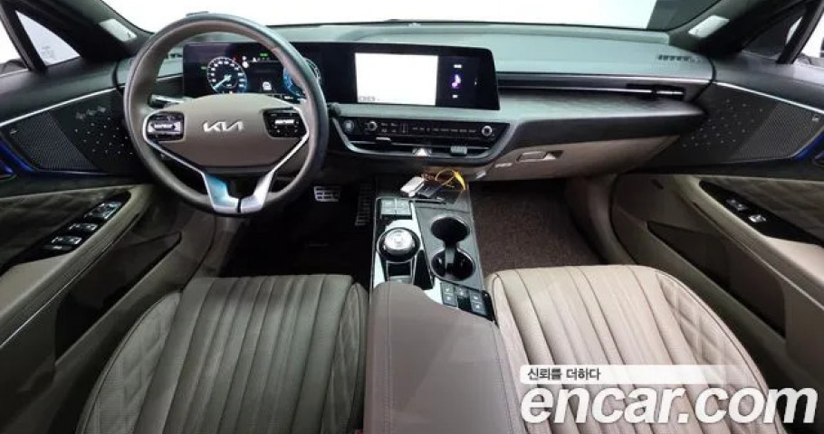 Kia K8 