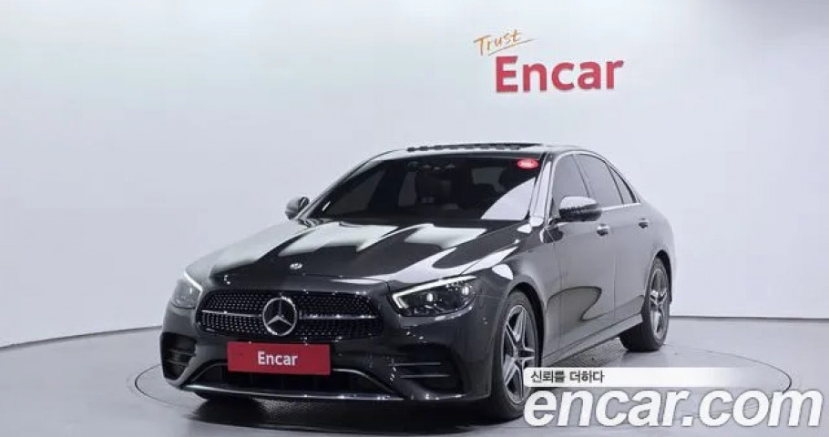 Mercedes-Benz E-Class 