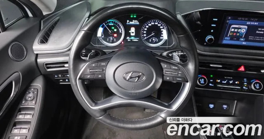 Hyundai Sonata 