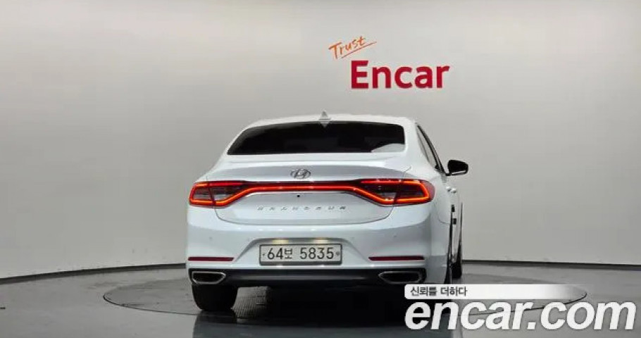 Hyundai Grandeur 