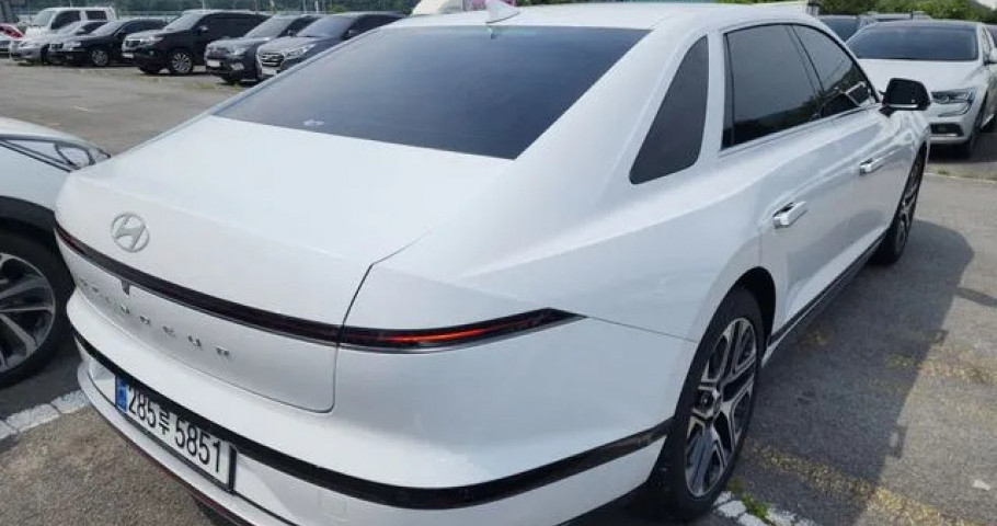 Hyundai Grandeur 