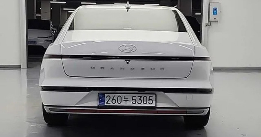 Hyundai Grandeur 