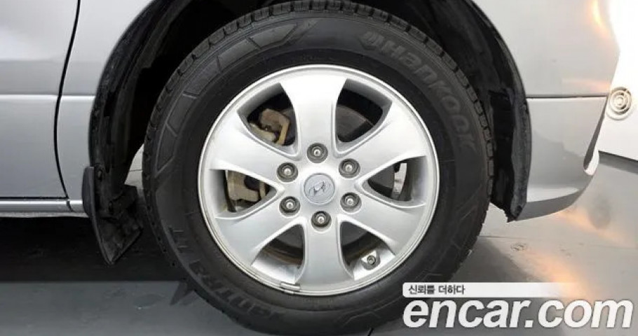 Hyundai Starex 