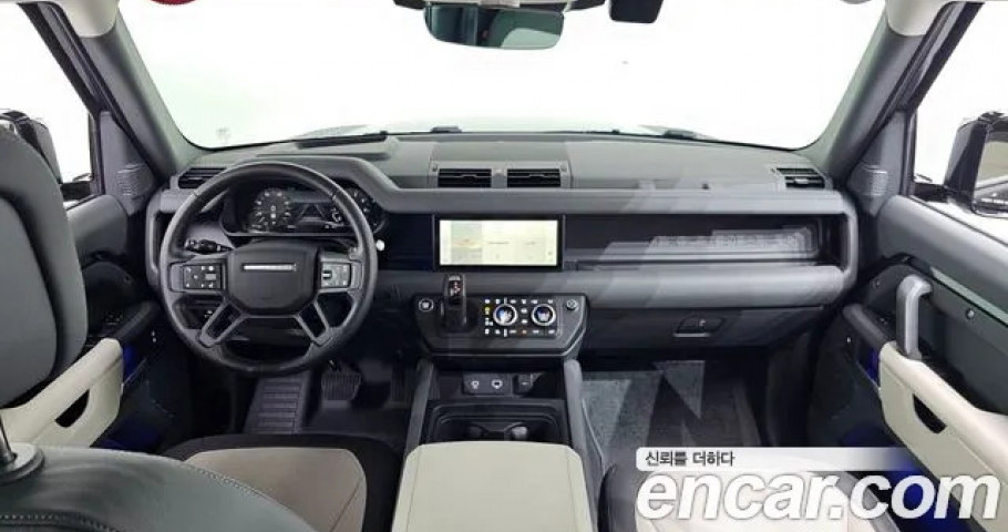 Land Rover Defender 