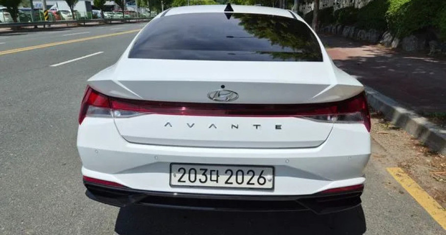 Hyundai Avante (Elantra) 