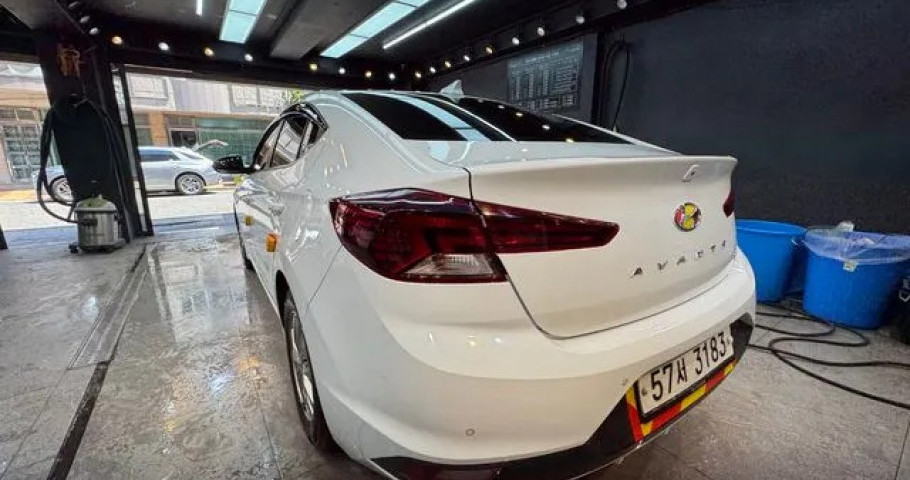 Hyundai Avante (Elantra) 