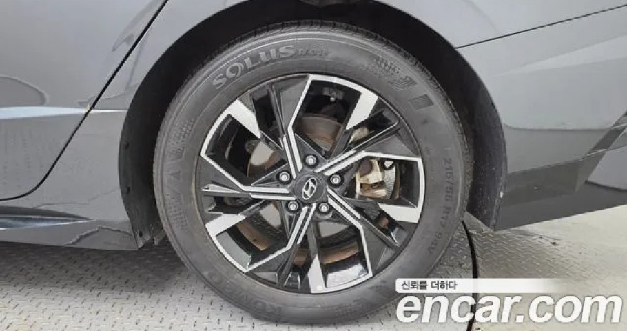 Hyundai Sonata 