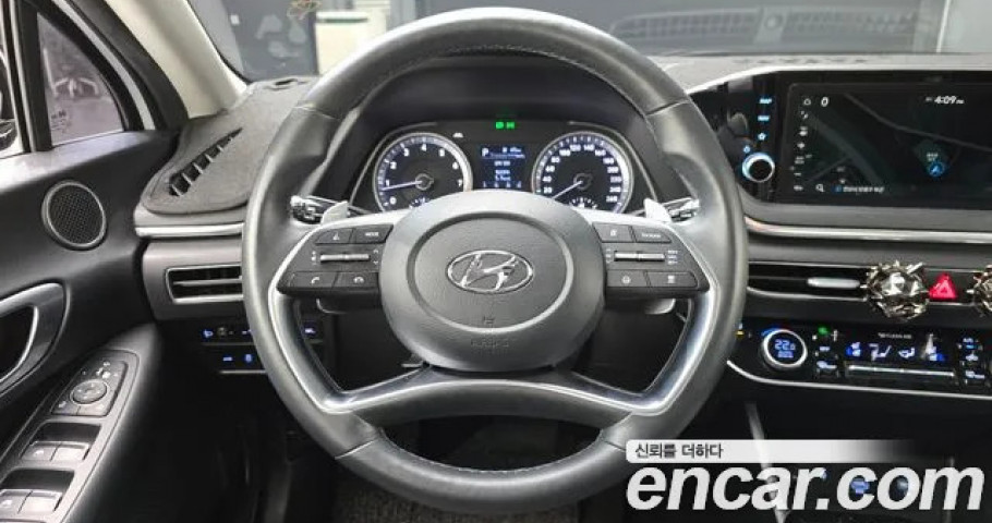 Hyundai Sonata 
