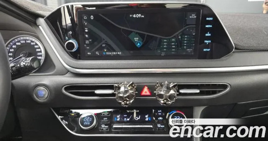 Hyundai Sonata 