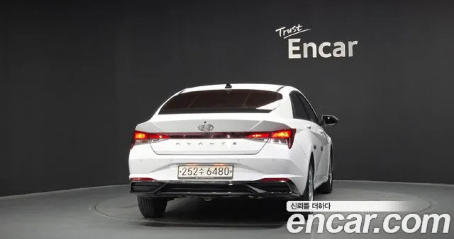 Hyundai Avante (Elantra) 