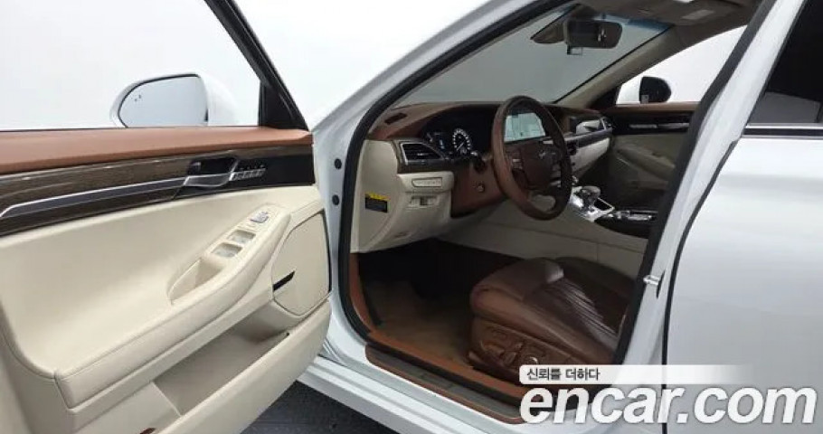 Genesis G90 