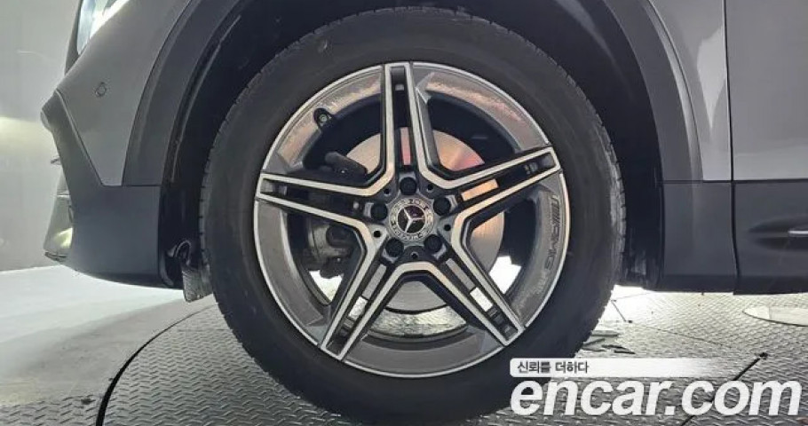 Mercedes-Benz Glb-Class 