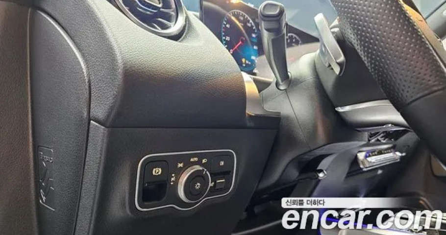 Mercedes-Benz Glb-Class 
