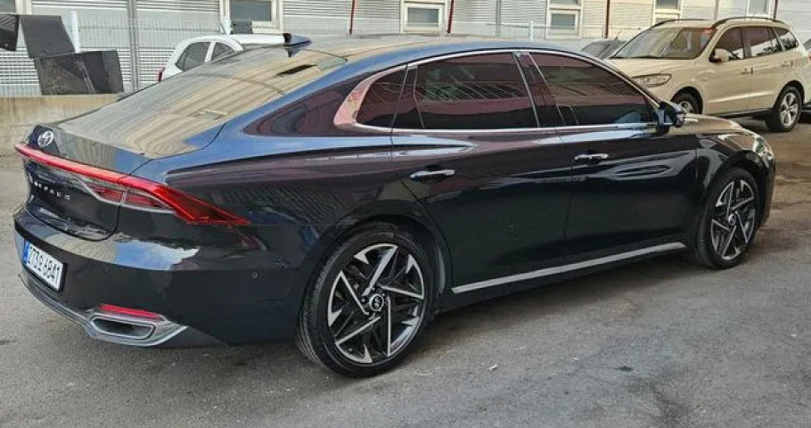 Hyundai Grandeur 