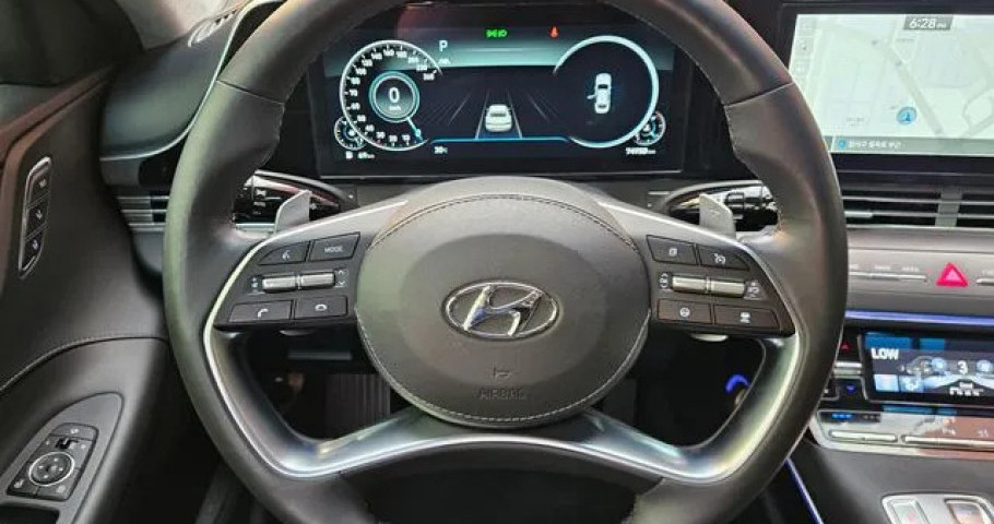 Hyundai Grandeur 