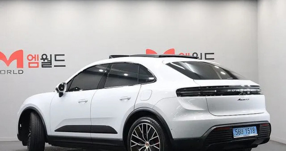 Porsche Macan 