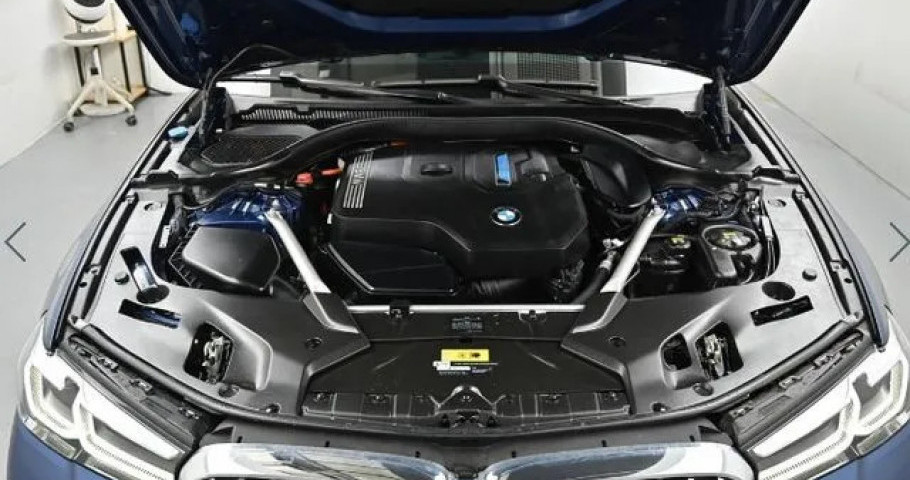 Bmw 5-Series 