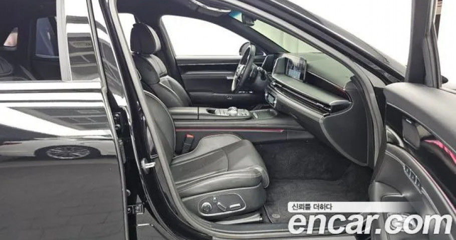 Genesis G90 