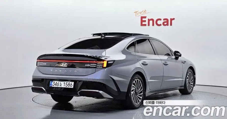 Hyundai Sonata 