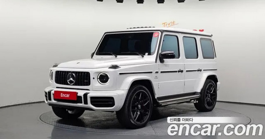 Mercedes-Benz G-Class 