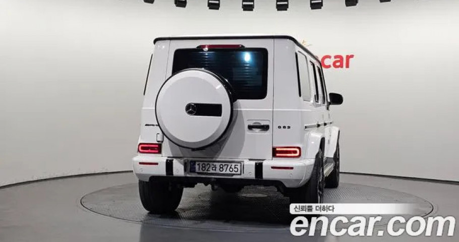 Mercedes-Benz G-Class 