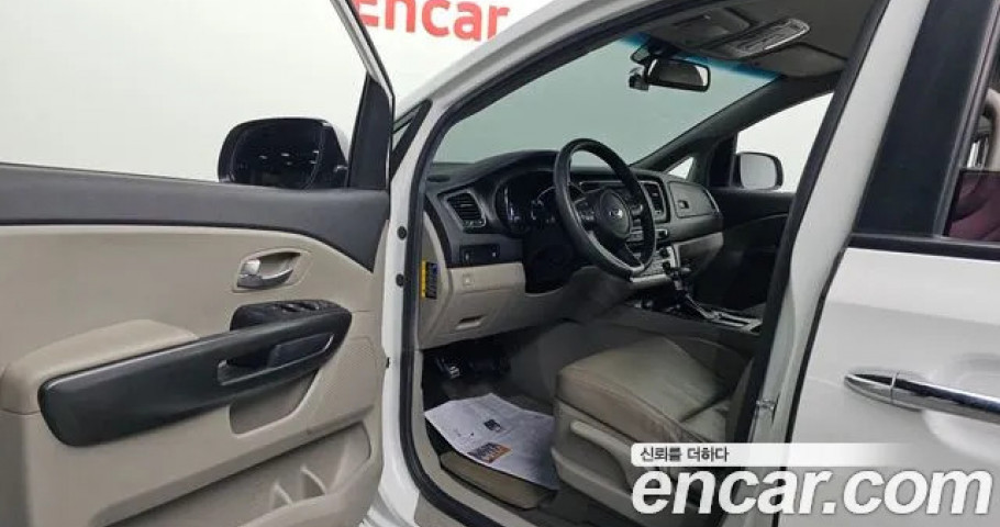 Kia Carnival 