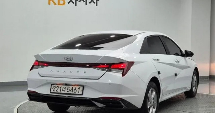 Hyundai Avante (Elantra) 