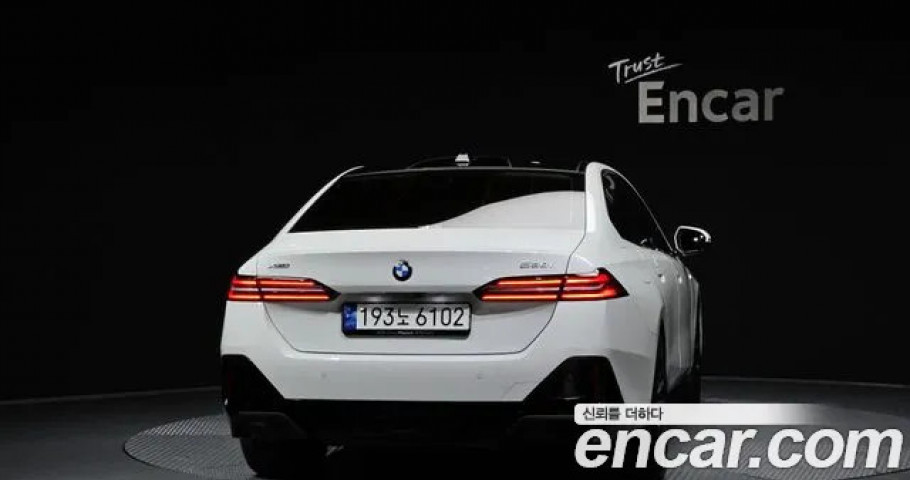 Bmw 5-Series 