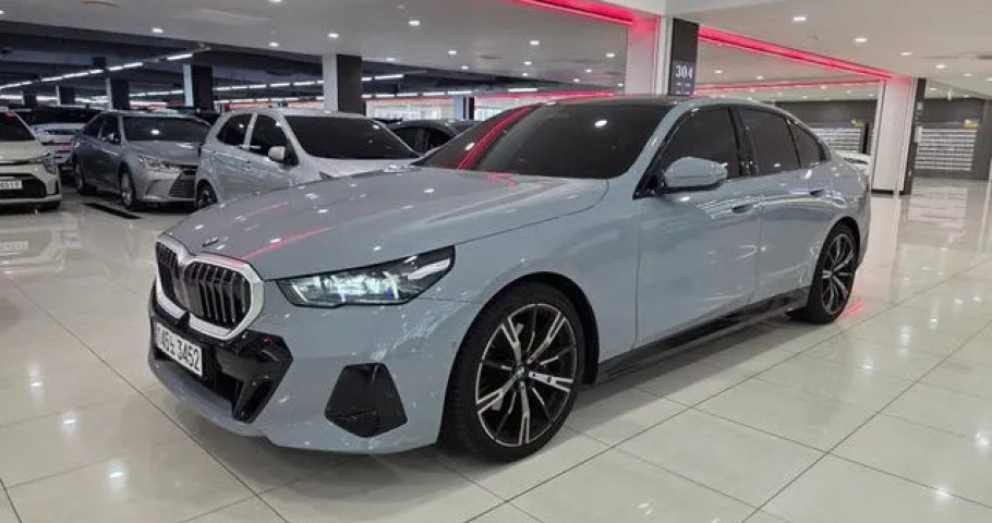 Bmw 5-Series 