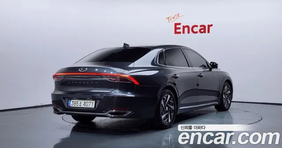 Hyundai Grandeur 