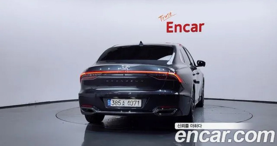 Hyundai Grandeur 