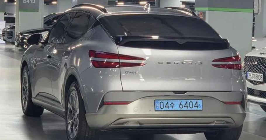 Genesis Gv60 