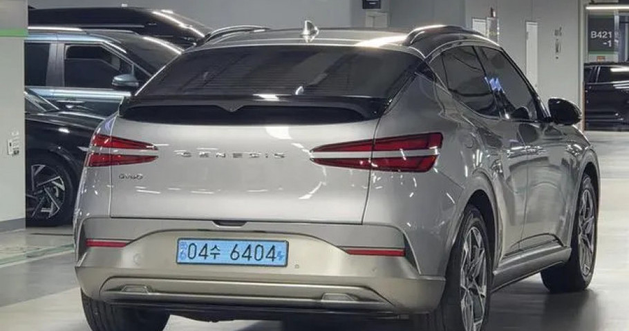 Genesis Gv60 
