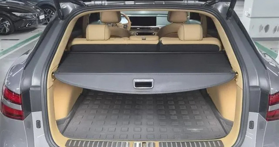 Genesis Gv60 