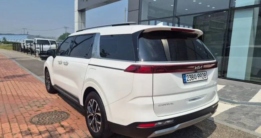 Kia Carnival 
