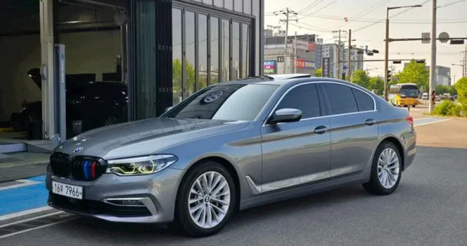 Bmw 5-Series 
