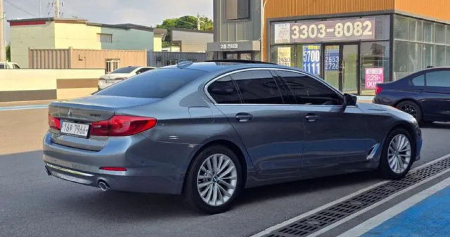 Bmw 5-Series 