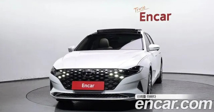 Hyundai Grandeur 