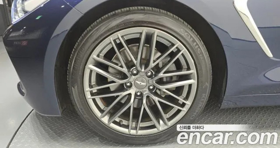 Genesis G70 