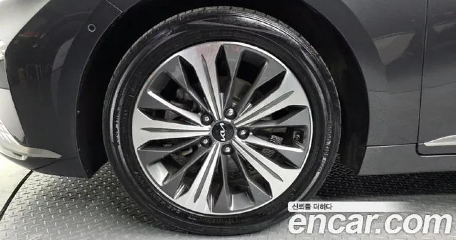 Kia K8 