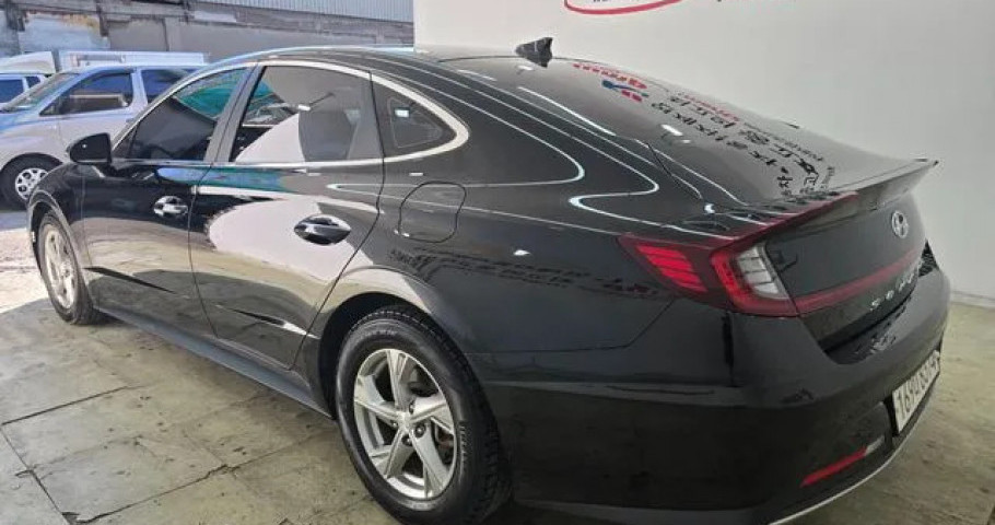 Hyundai Sonata 