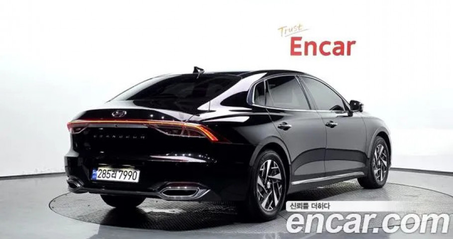Hyundai Grandeur 