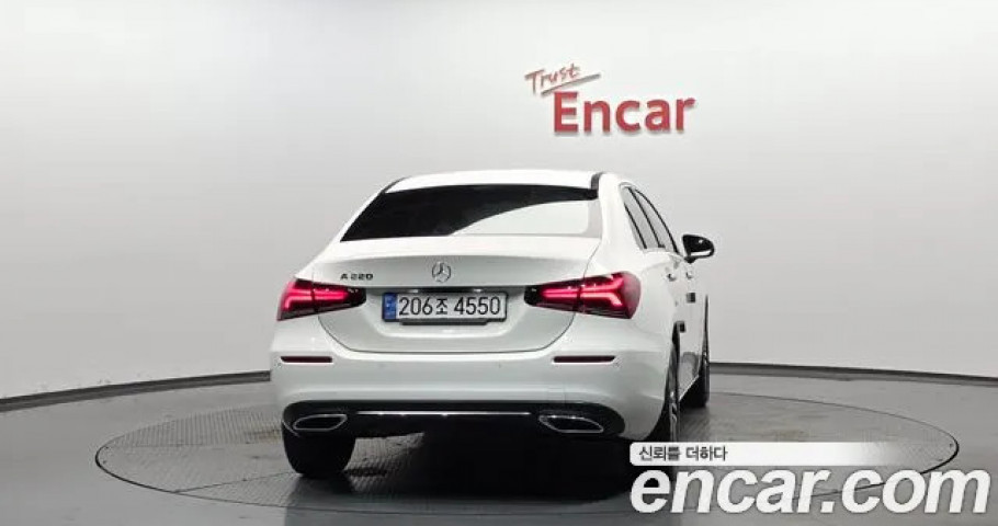 Mercedes-Benz A-Class 