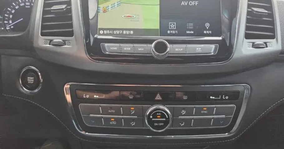 Ssangyong Rexton 